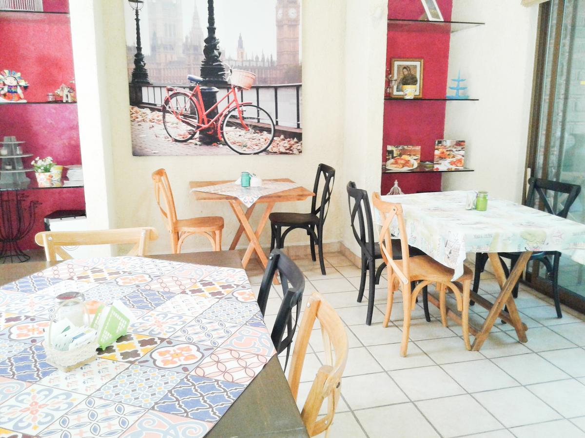 Hostalife غوادالاجارا المظهر الخارجي الصورة