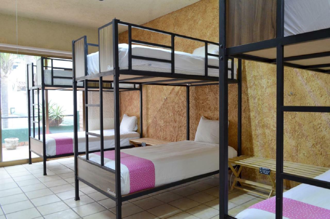 Hostalife غوادالاجارا المظهر الخارجي الصورة