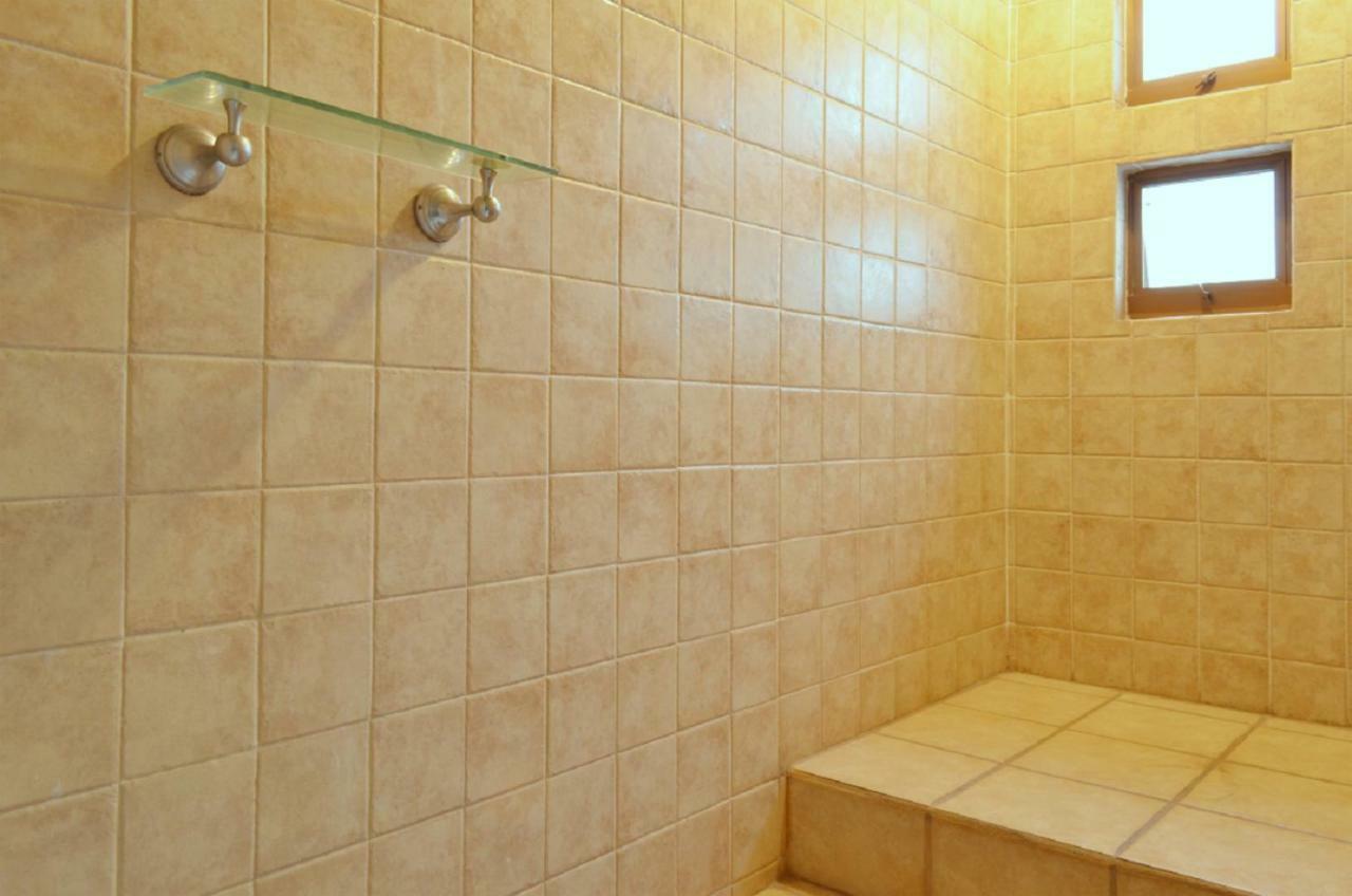 Hostalife غوادالاجارا المظهر الخارجي الصورة